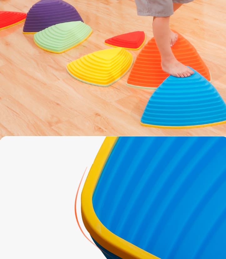 Kamienie-rzeczne-Trojkat-sciezka-sensoryczna-anti-slip.jpg