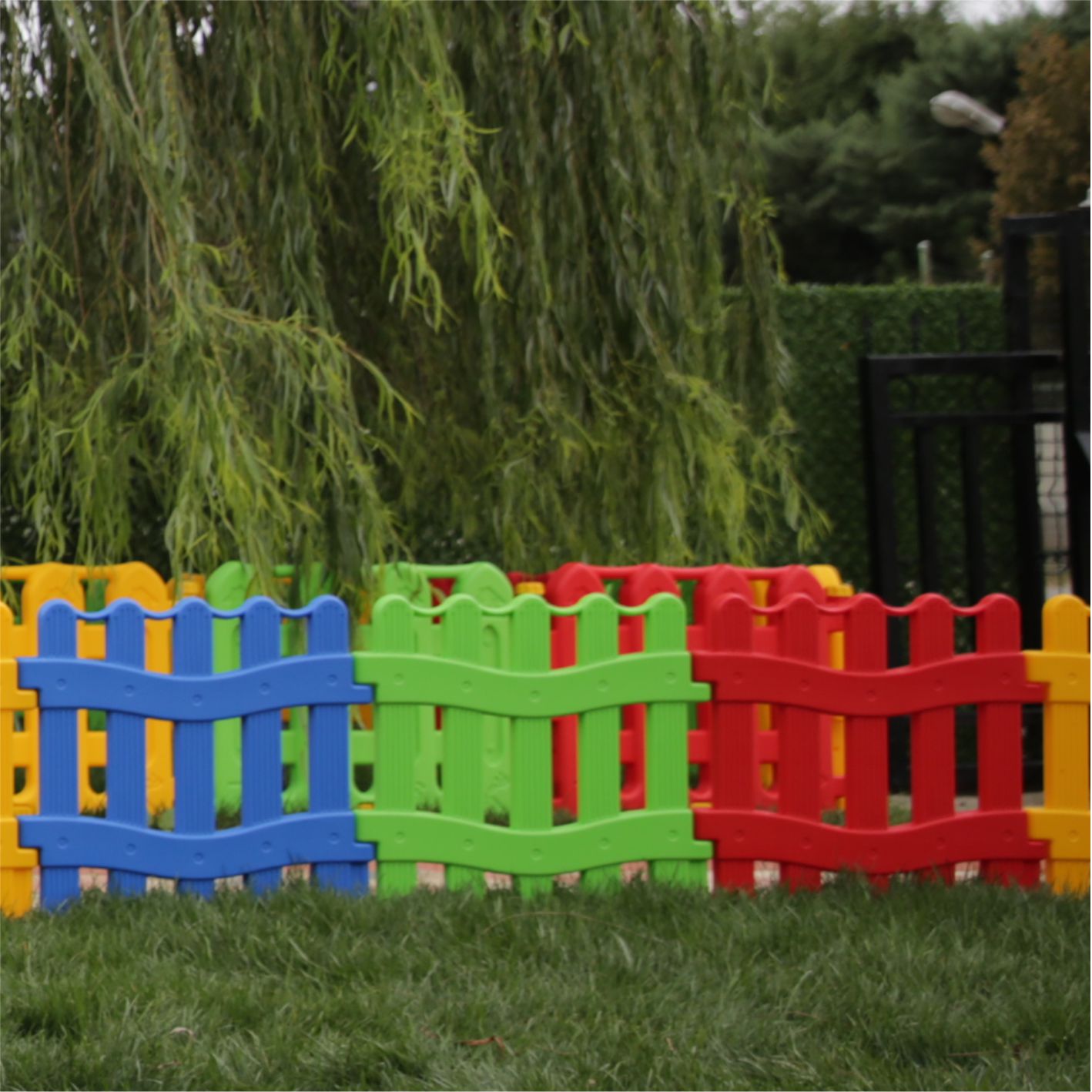 modulowe-ogrodzenie-plastikowe-1.jpg